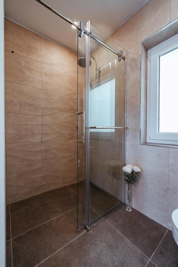 Apartment Oddih With Terrace And Private Sauna เบลด ภายนอก รูปภาพ