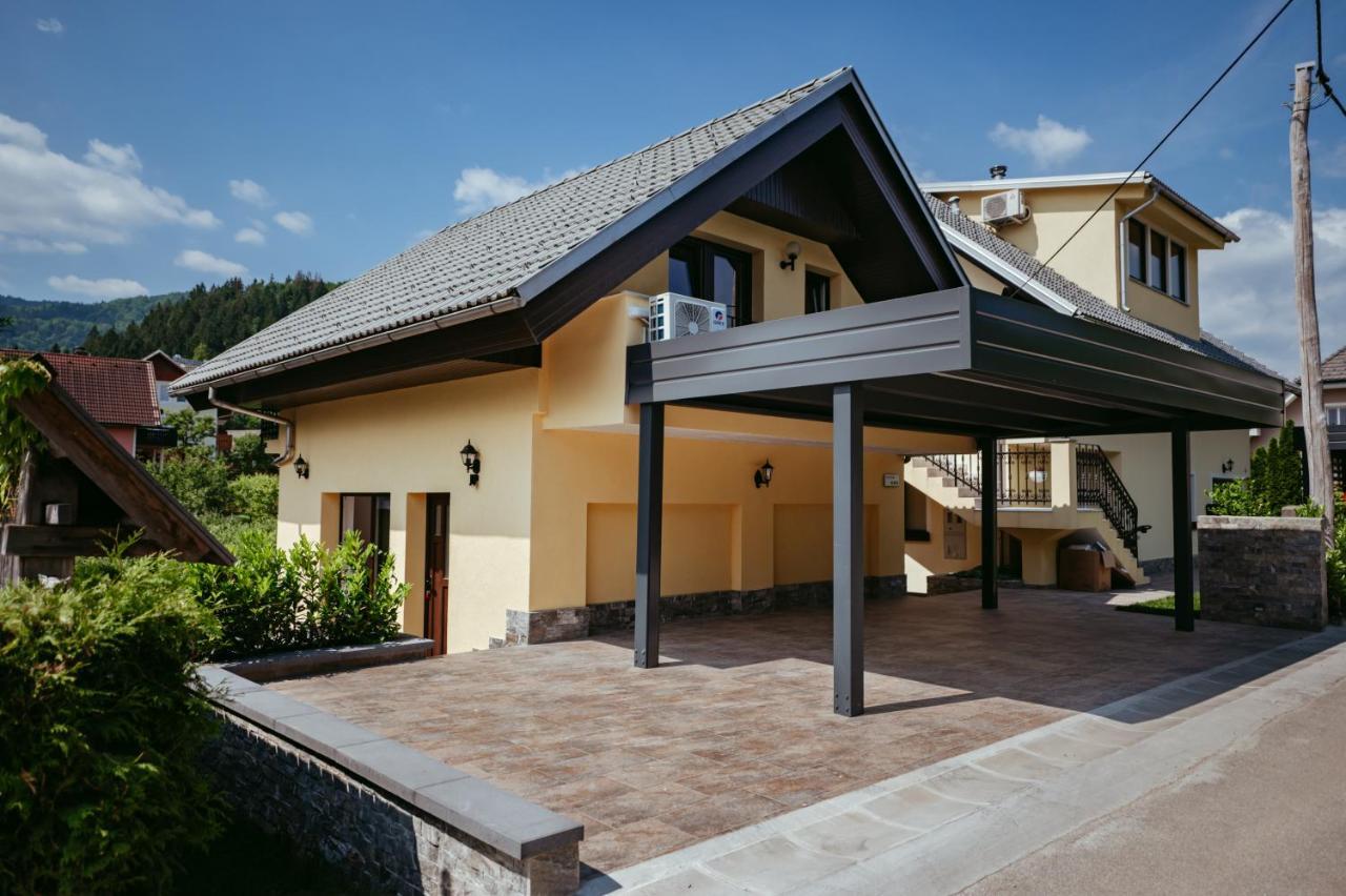 Apartment Oddih With Terrace And Private Sauna เบลด ภายนอก รูปภาพ